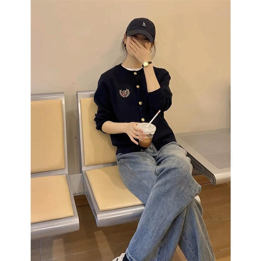 学院刺绣针织开衫 商品图1