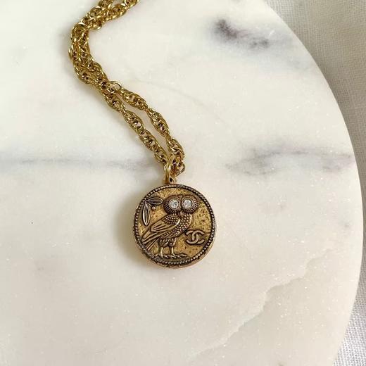 北京仓｜Gigi Paris-金色猫头鹰 双C Logo-Vintage纽扣 螺旋链 项链［法国设计师］ 商品图0