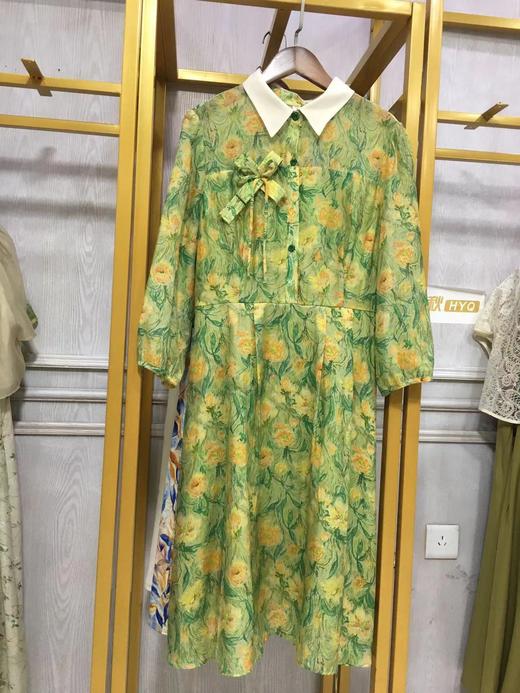 C6104       韩版气质减龄印花收腰显瘦娃娃领连衣裙（特价不退换） 商品图3