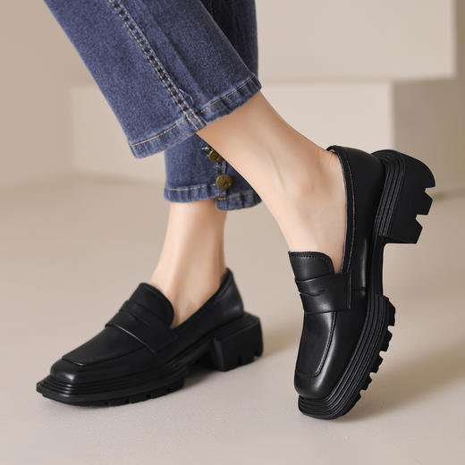 秋季新款，高品质纯色真皮厚底单鞋YJN-Y8103 商品图5