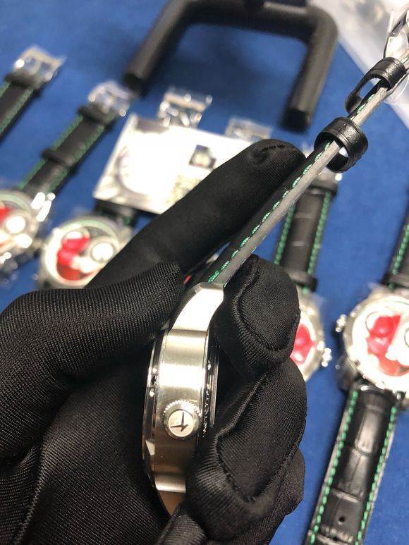 V9厂俄罗斯切金小丑复刻表-真月相功能同步正品