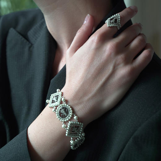 【赵樱子同款】Royal Ballet皇家芭蕾系列   皇家芭蕾蕾丝手链 商品图3