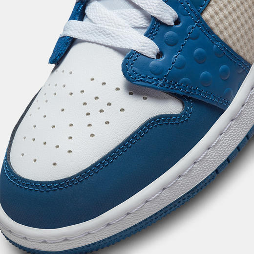 Air Jordan 1 Low SE (GS) 大童运动童鞋 DR6960 商品图6