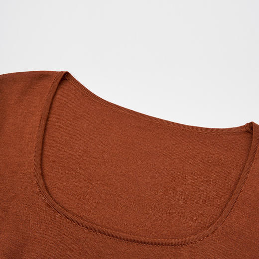 TANGY Collection天意高端2023秋季新品商场同款染秋系列女士长袖针织衫 商品图3