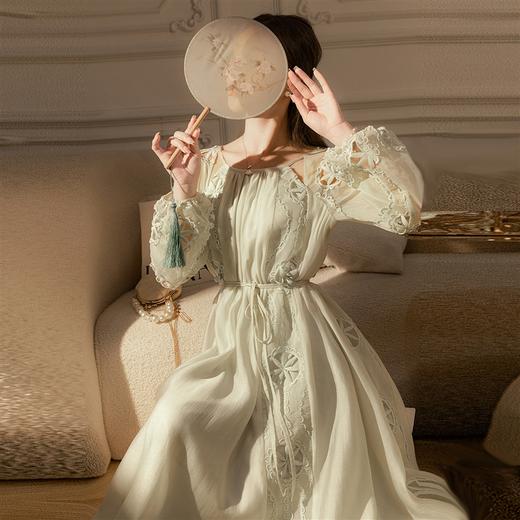 【清仓非质量问题不退换】张心子  【轻盈画艺】法式浪漫立体镂空连衣裙女秋季新款大摆仙女裙 U2308004 商品图0