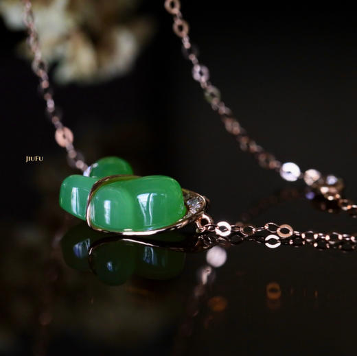 18K玫瑰金和田玉（碧玉）镶钻项链--蝶/蝶形9*12mm/链长40+2cm 商品图2