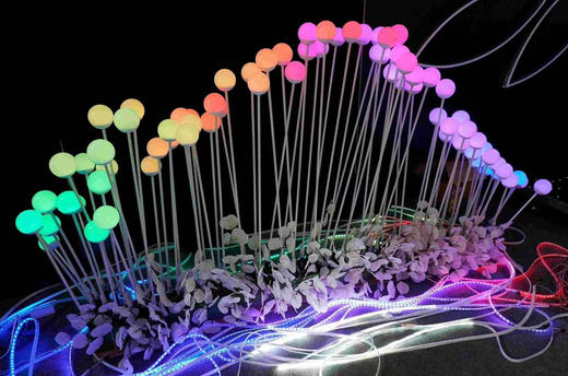 波浪款幻彩地插灯【运费自理】 商品图0