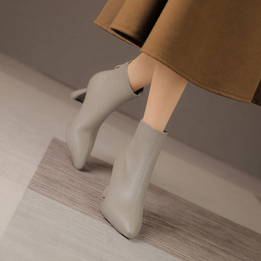 阿么手工女鞋尖头真皮高跟短靴女7.5CM百搭职业法式气质裸靴时尚 商品图3