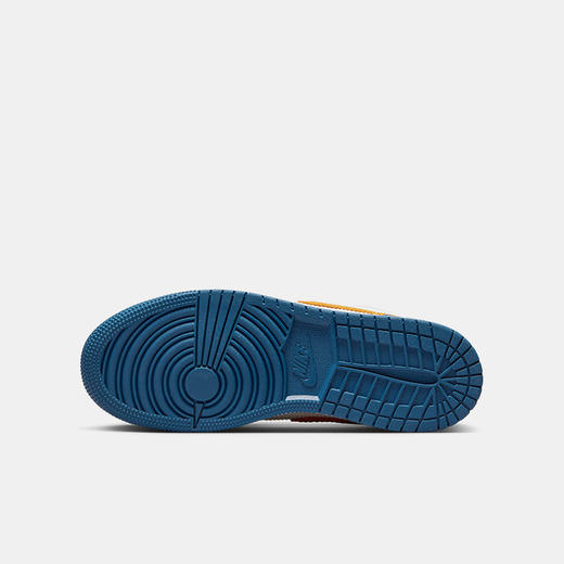 Air Jordan 1 Low SE (GS) 大童运动童鞋 DR6960 商品图1