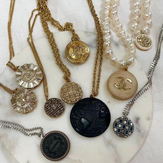 微瑕北京仓｜Gigi Paris-太阳花 双C Logo-透明 镶嵌 Vintage纽扣  项链［法国设计师］ 商品图1