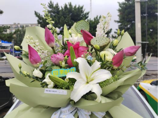 荷花花束 商品图3