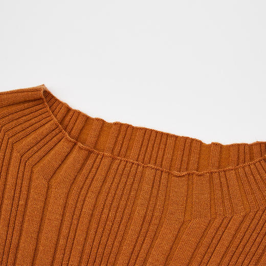 TANGY Collection天意高端2023秋季新品商场同款染秋系列女士长袖针织衫 商品图3