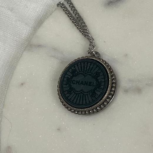 北京仓｜Gigi Paris-乌木 雕刻-Vintage纽扣 项链［法国设计师］ 商品图1