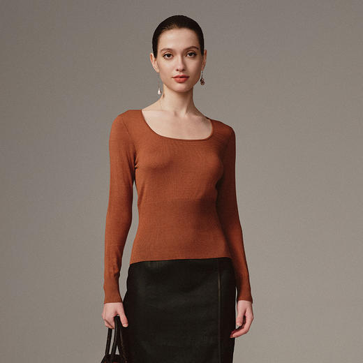 TANGY Collection天意高端2023秋季新品商场同款染秋系列女士长袖针织衫 商品图1