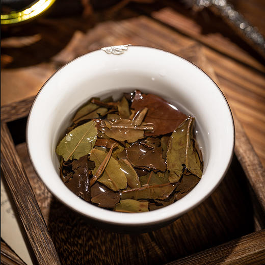 福鼎白茶 | 【绿雪芽2023年新品 】金砖礼茶 寿眉600g/砖 商品图3