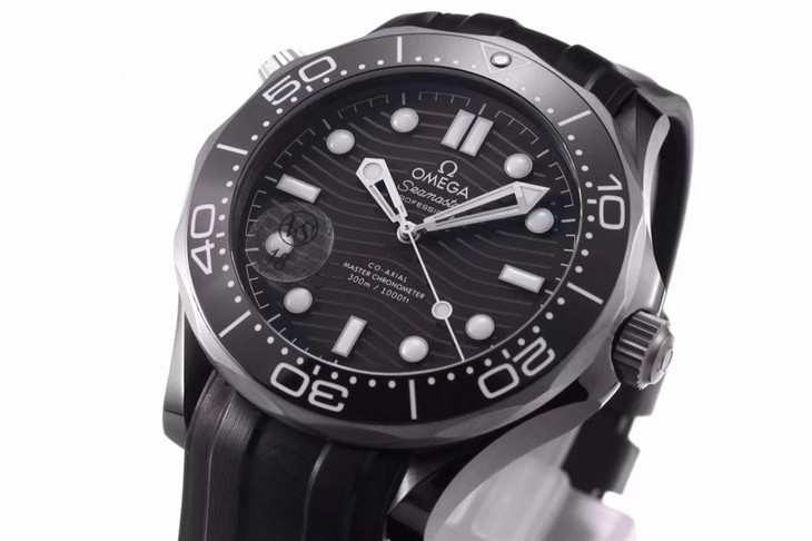 VS厂欧米茄海马300米「真陶瓷」版复刻表全新来袭