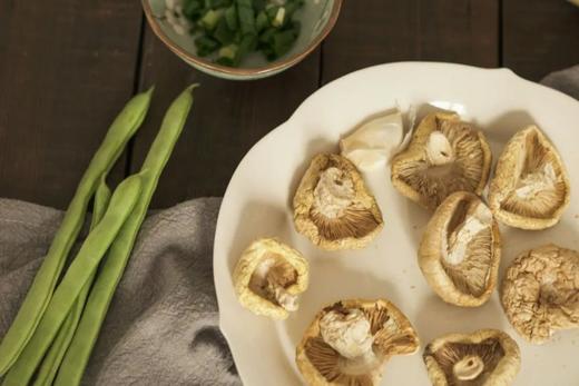 青海特产玉树野生皇菇黄蘑菇半斤装 皇帝菇菌类 商品图2