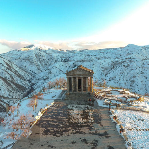 【清明/五一早规划 · 高加索】阿塞拜疆+格鲁吉亚+亚美尼亚10日8晚深度纯玩游·10人轻奢小团（全程4+5星住宿·希尔旺沙宫殿+斯大林博物馆+泡硫磺浴+品白兰地+诺亚方舟停靠地） 商品图7