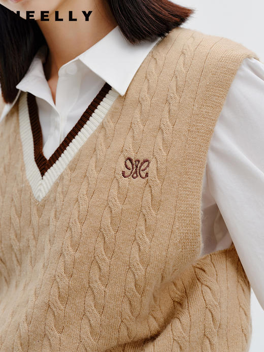 NEELLY纳俪商场同款绵羊毛针织背心女秋新款纯色v领百搭叠穿 马甲N23082A01104 商品图2