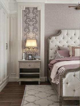 质朴优雅卧室搭配，温柔得恰到好处