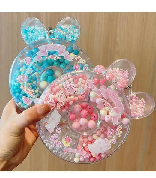 【小卷毛】甜甜圈炫彩DIY礼盒，打造属于自己的小首饰✅培养动手创造力，提高审美时尚感 ✅环保塑料材质✅可爱糖果色系，热烈而缤纷✅附赠小兔子收纳盒，可以制作出3条项链➕3条手链。 商品图3