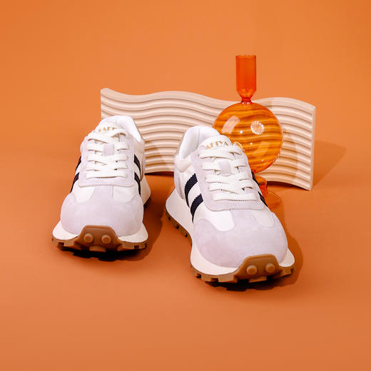 Safiya/索菲娅2023秋季新品潮流复古拼色休闲透气厚底板鞋运动阿甘鞋 SF33112011 商品图7