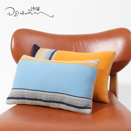 西藏手工艺氆氇羊绒抱枕SJF95P734W 商品图2