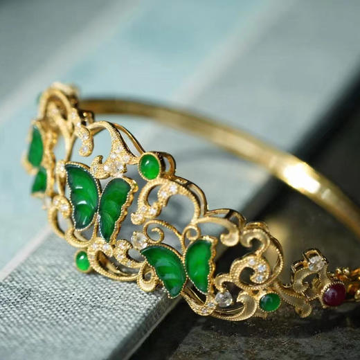 龢盒原创 无尽夏·繁花9K翡翠钻石蝴蝶手镯 商品图2