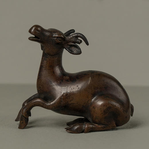 清 铜卧鹿砚滴 商品图0