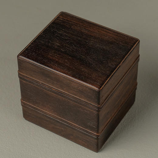 清 紫檀双层方形盖盒 商品图1