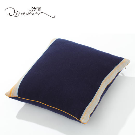 西藏手工艺氆氇羊绒抱枕SJF95P729W 商品图4