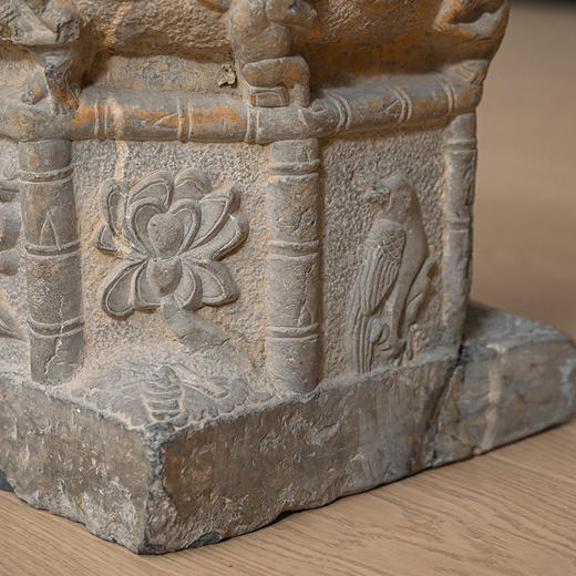 清 青石雕龙纹鼓形石座（一对） 商品图3