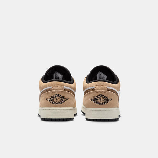 Air Jordan 1 Low SE (GS) 大童运动童鞋 DZ5368 商品图5