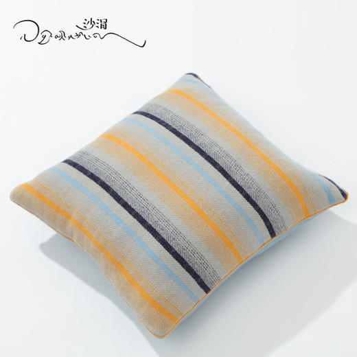 西藏手工艺氆氇羊绒抱枕SJF95P732W 商品图0