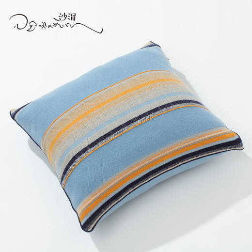 西藏手工艺氆氇羊绒抱枕SJF95P731W 商品图1