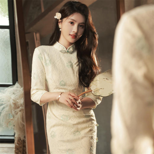 2023秋冬新款 蕾丝长款侧八扣旗袍 清新文艺日常改良旗袍连衣裙 商品图3