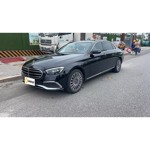 奔驰 E级 改款 E300L 尊贵型【长租-北京】 商品图1