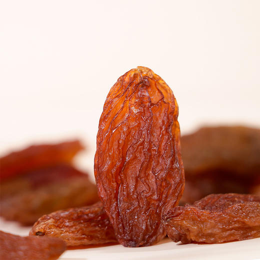 北纬纯净食品|38°新疆特产特级红香妃无籽葡萄干软糯酸甜可口提子干 商品图3