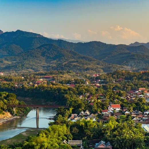 【老挝】北京出发 5天4晚·6~12人中文小团|琅勃拉邦慢生活，东南亚治愈之旅（关西瀑布+香通寺+普西山+湄公河日落 商品图3