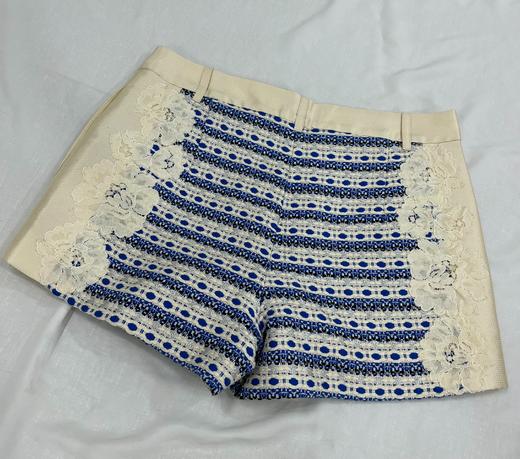 臣禾小香风花呢拼接短裤81615022 商品图3