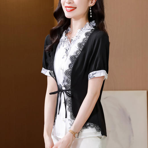 夏季设计感拼接蕾丝小衫，黑白撞色显瘦气质别致短袖上衣衬衫KQL-B43N8381 商品图0