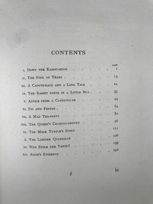 限量版！含藏书票！约20世纪早期 爱丽丝梦游仙境  鬼才拉克姆13幅彩色手工贴图与大量黑白文间插图 漆布精装大16开 商品图5