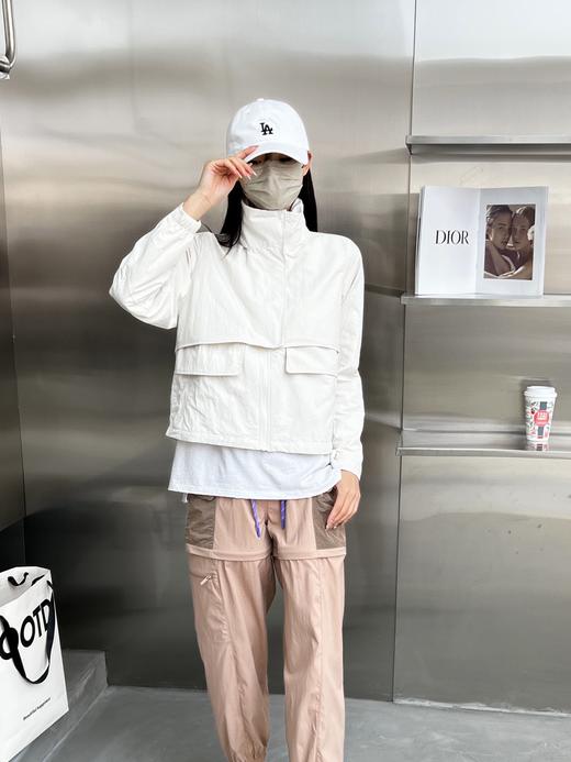 点此购买 lululemon女士连帽休闲短款瑜伽上衣 zc 263341 商品图6