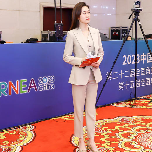 IWY/杏色面试套装女高级感商务演讲主持人正装通勤西装工作服女CPM1486 商品图1