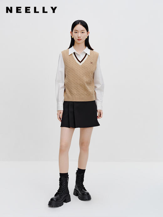 NEELLY纳俪商场同款绵羊毛针织背心女秋新款纯色v领百搭叠穿 马甲N23082A01104 商品图1