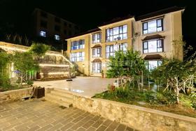 连云港慢姑娘山舍良栖别墅轰趴