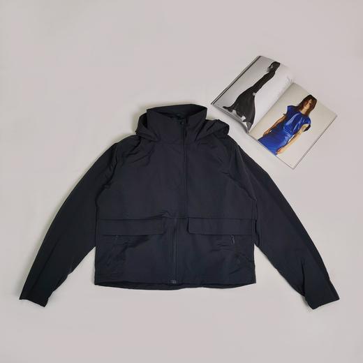 点此购买 lululemon女士连帽休闲短款瑜伽上衣 zc 263341 商品图13