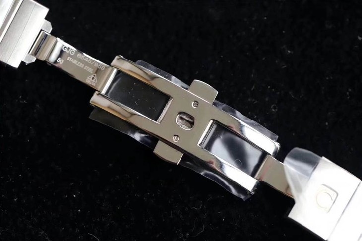 ZF厂欧米茄星座复刻表-24mm石英款曼哈顿女表对比正品