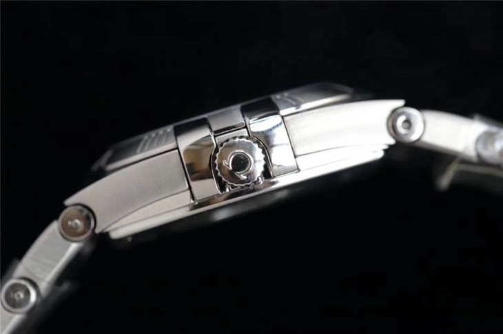 ZF厂欧米茄星座复刻表-24mm石英款曼哈顿女表对比正品