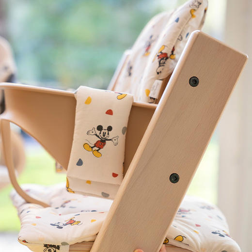 北欧Stokke Tripp Trapp 迪士尼联名款 新品米奇系列 坐垫 Stokke Nomi标志性的米奇坐垫 商品图4